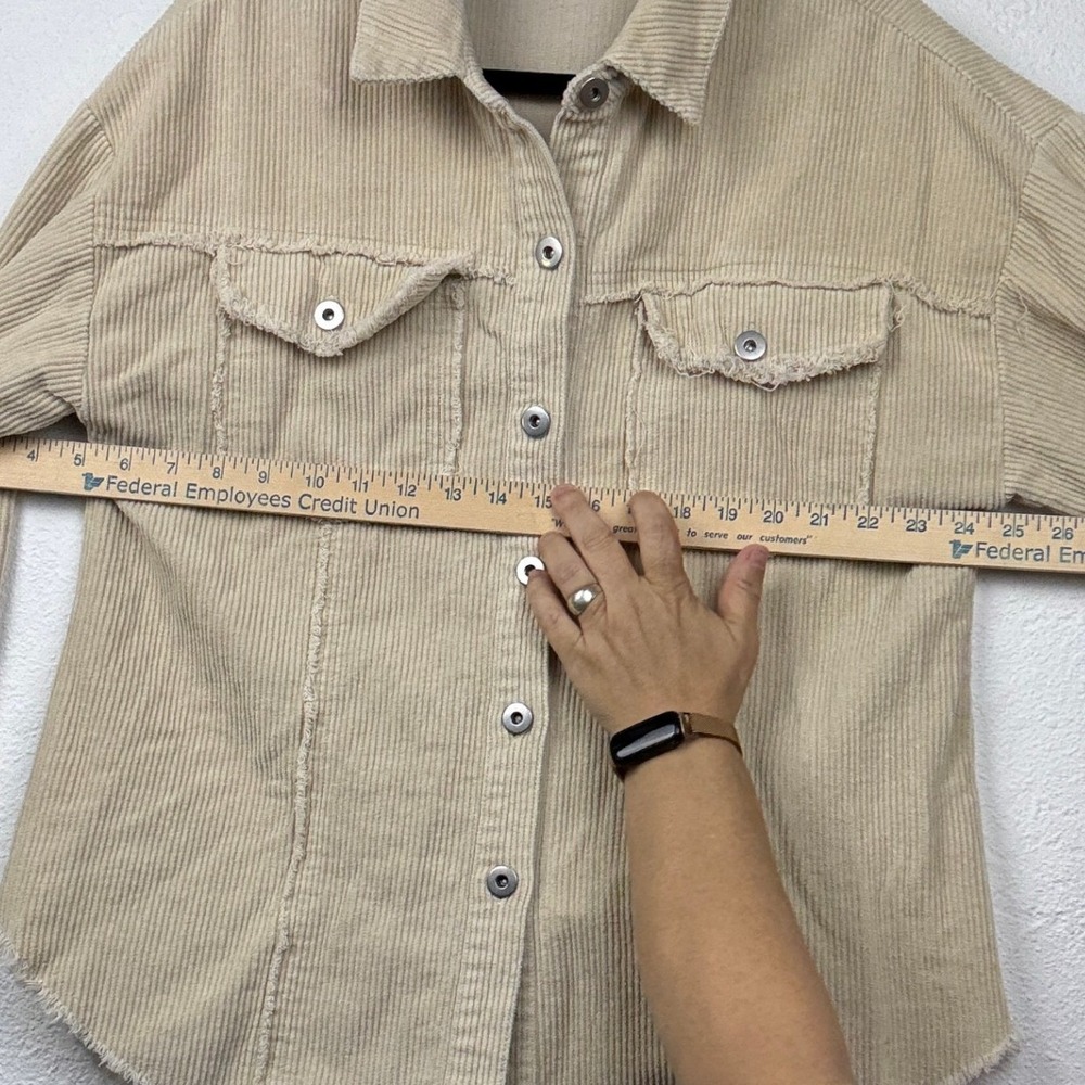 New In Beige Corduroy Shacket - M - Raw Hem Button Down Boho Western - Picture 4 of 14